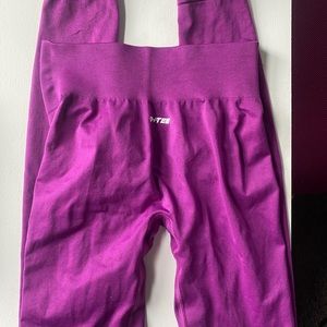 Bo and Tee x Meggan Grubb leggings